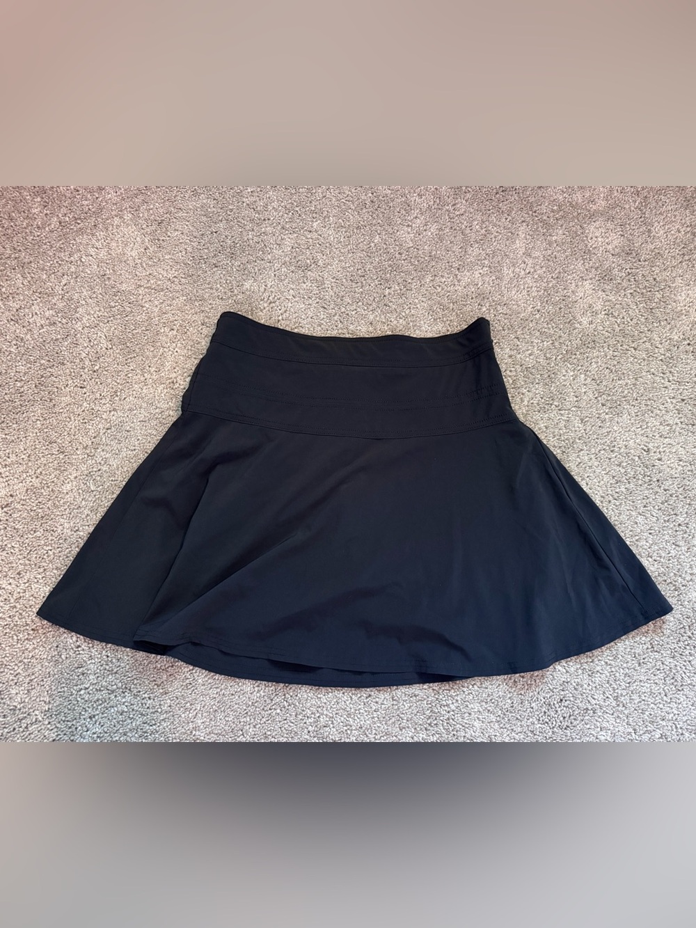 Athleta black skirt